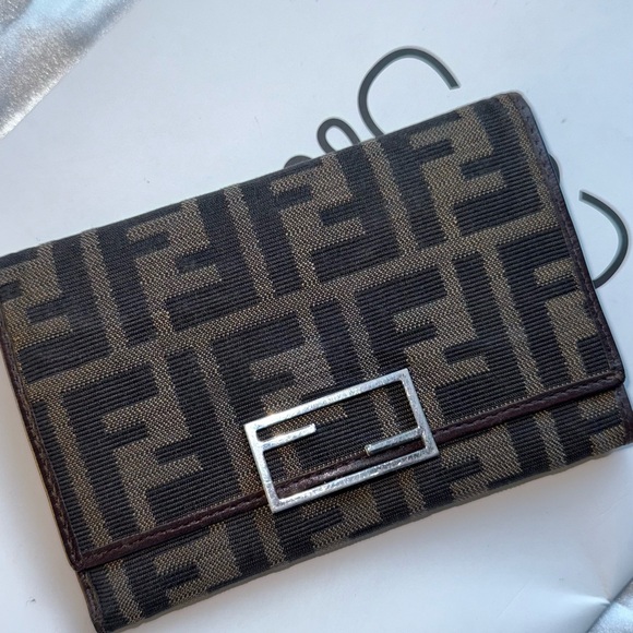 FENDI Vintage 90s Zucca Print Fendi Wallet - Picture 7 of 15